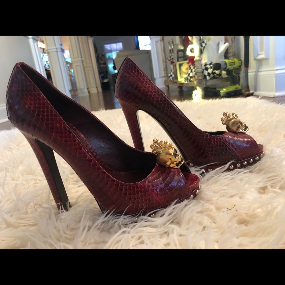 Alexander McQueen Pumps